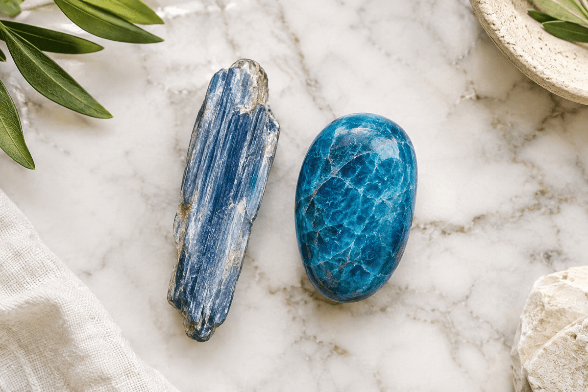 Cyanite ou apatite bleue : quelles différences ? - Kumari Legacy