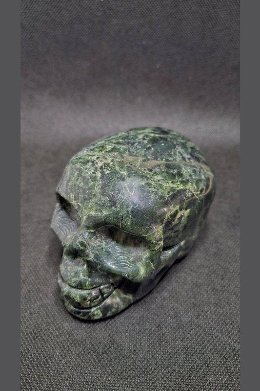 Crâne en Jaspe Kambaba - 10 cm - Pierre Lithothérapie -décoration crâne en pierre naturelle - Kumari Legacy