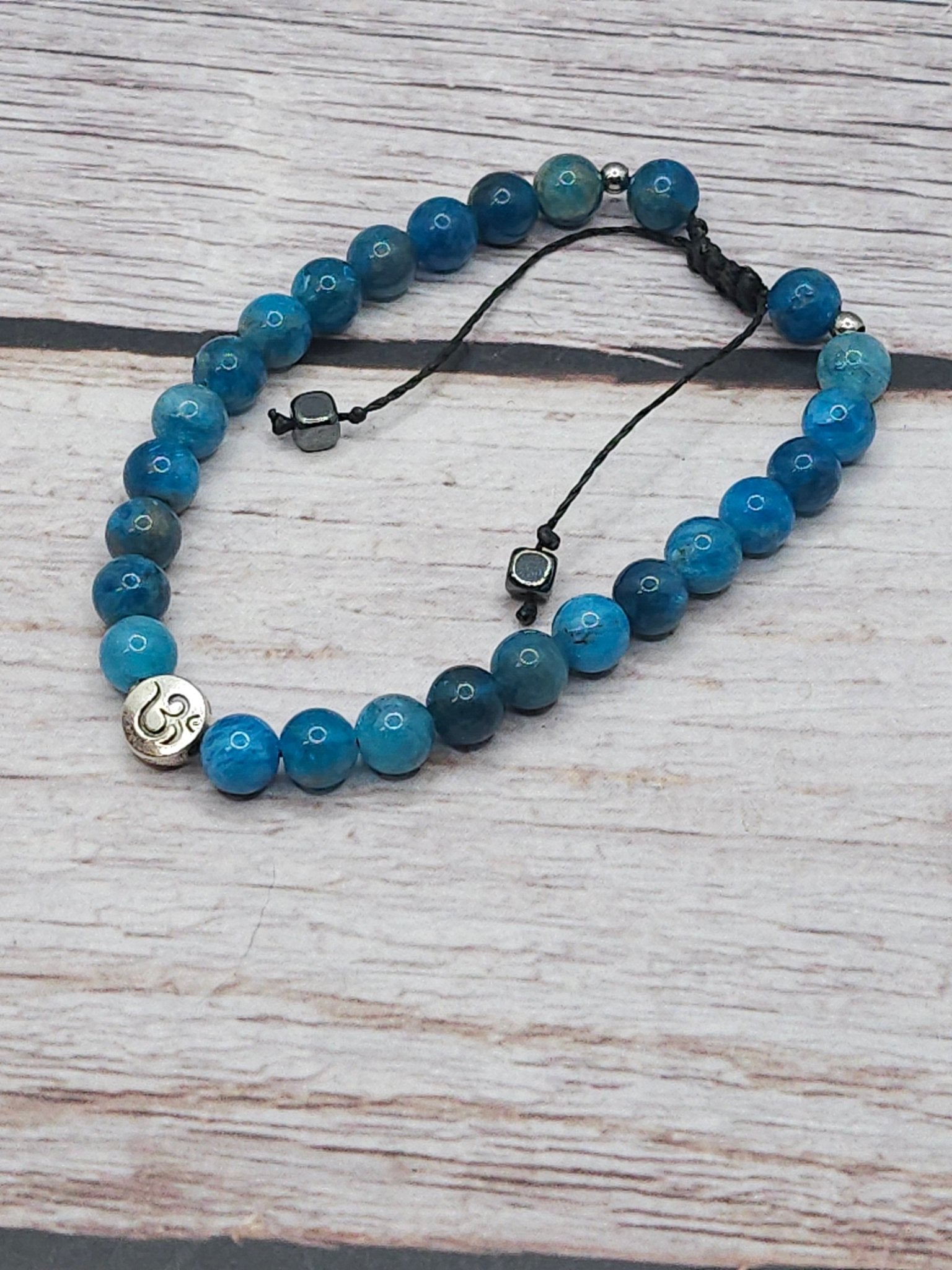 Bracelet Apatite 6mm - Kumari Legacy