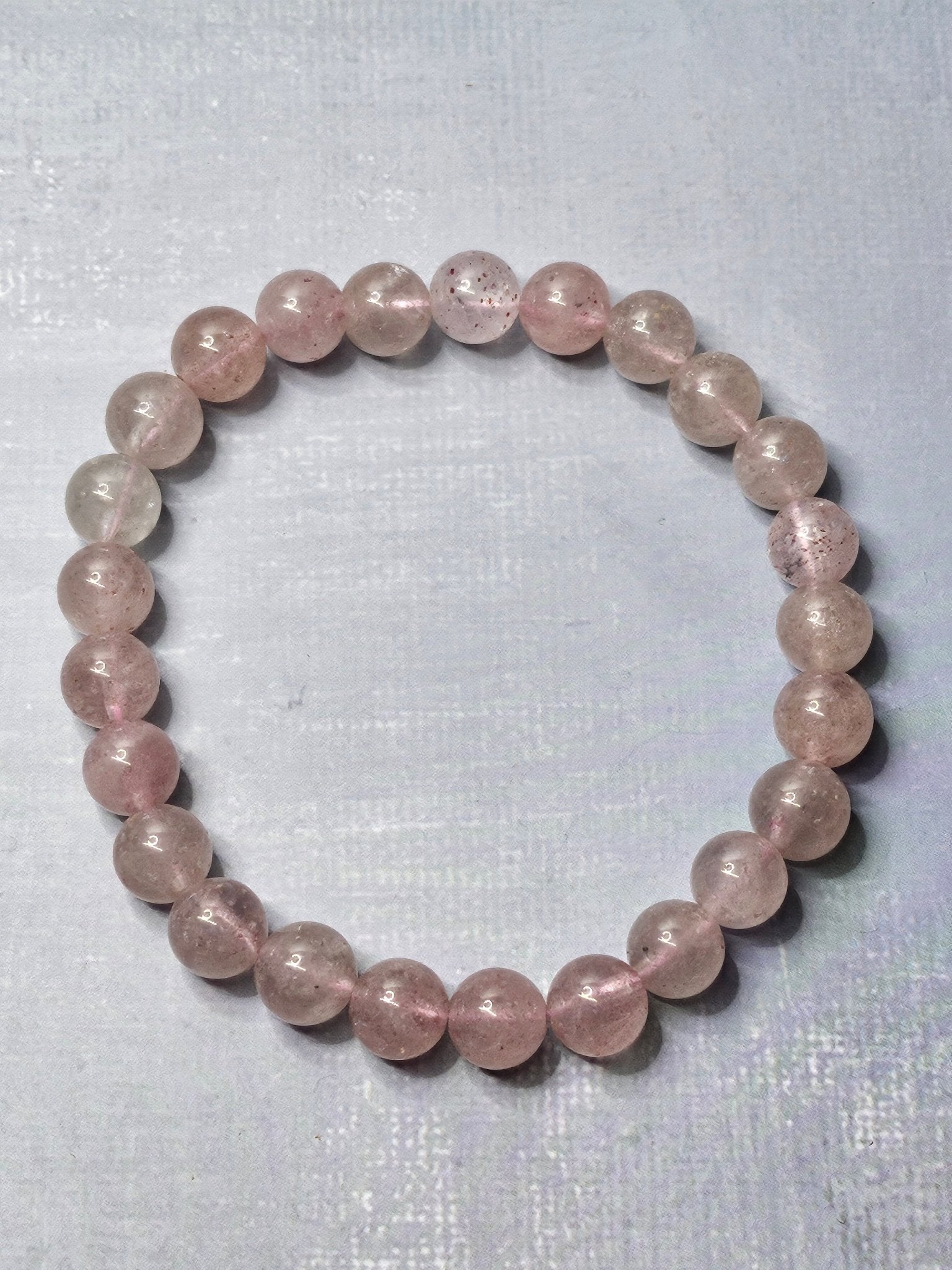 Bracelet “Aphrodite” – Quartz Fraise 8 mm – Sur mesure - Kumari Legacy