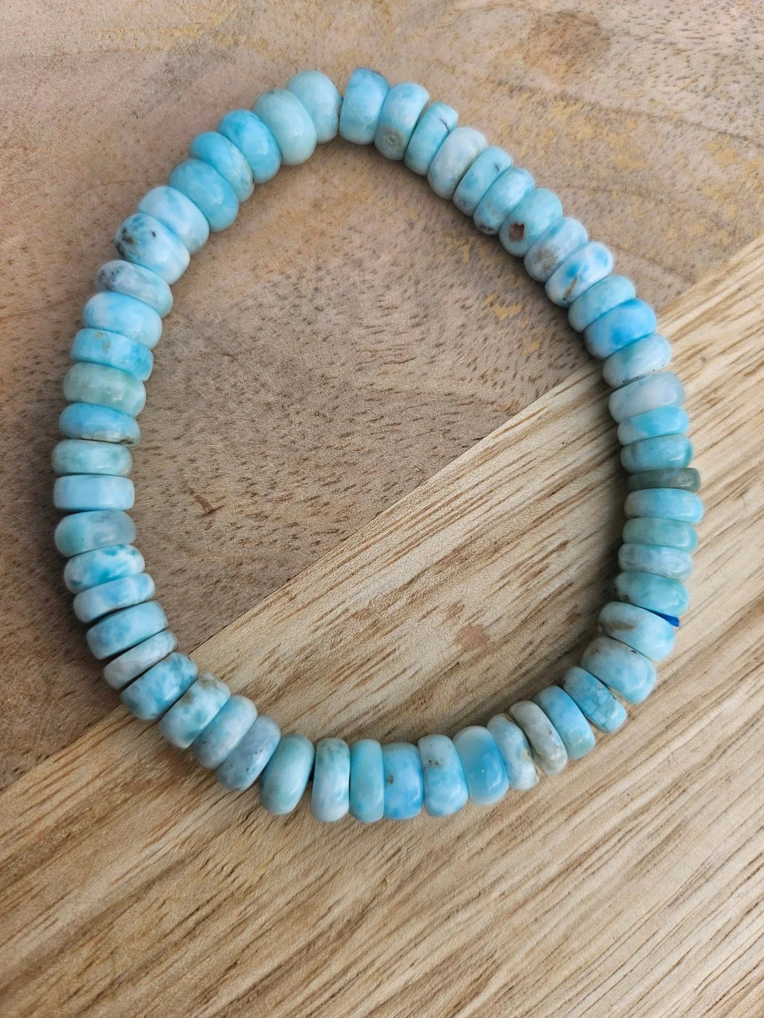 Bracelet “Atlantea” – Larimar donuts 8 mm – Personnalisable & Sur mesure - Kumari Legacy