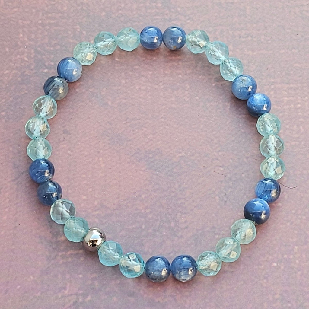 Bracelet Cyanite bleue & Topaze facettée – 6mm - Kumari Legacy