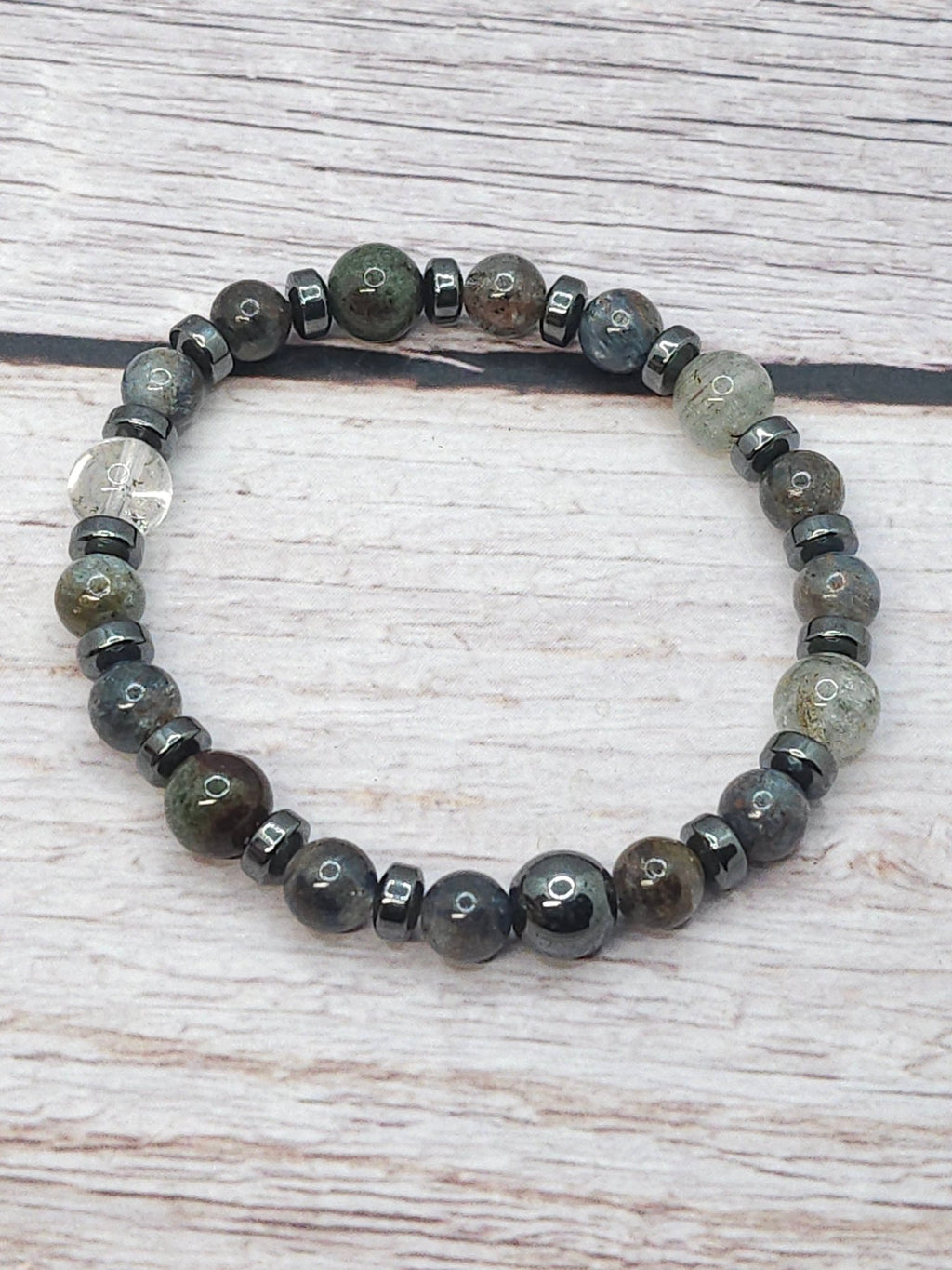 Bracelet Cyanite, Lodolite & Hématite 6mm - Kumari Legacy