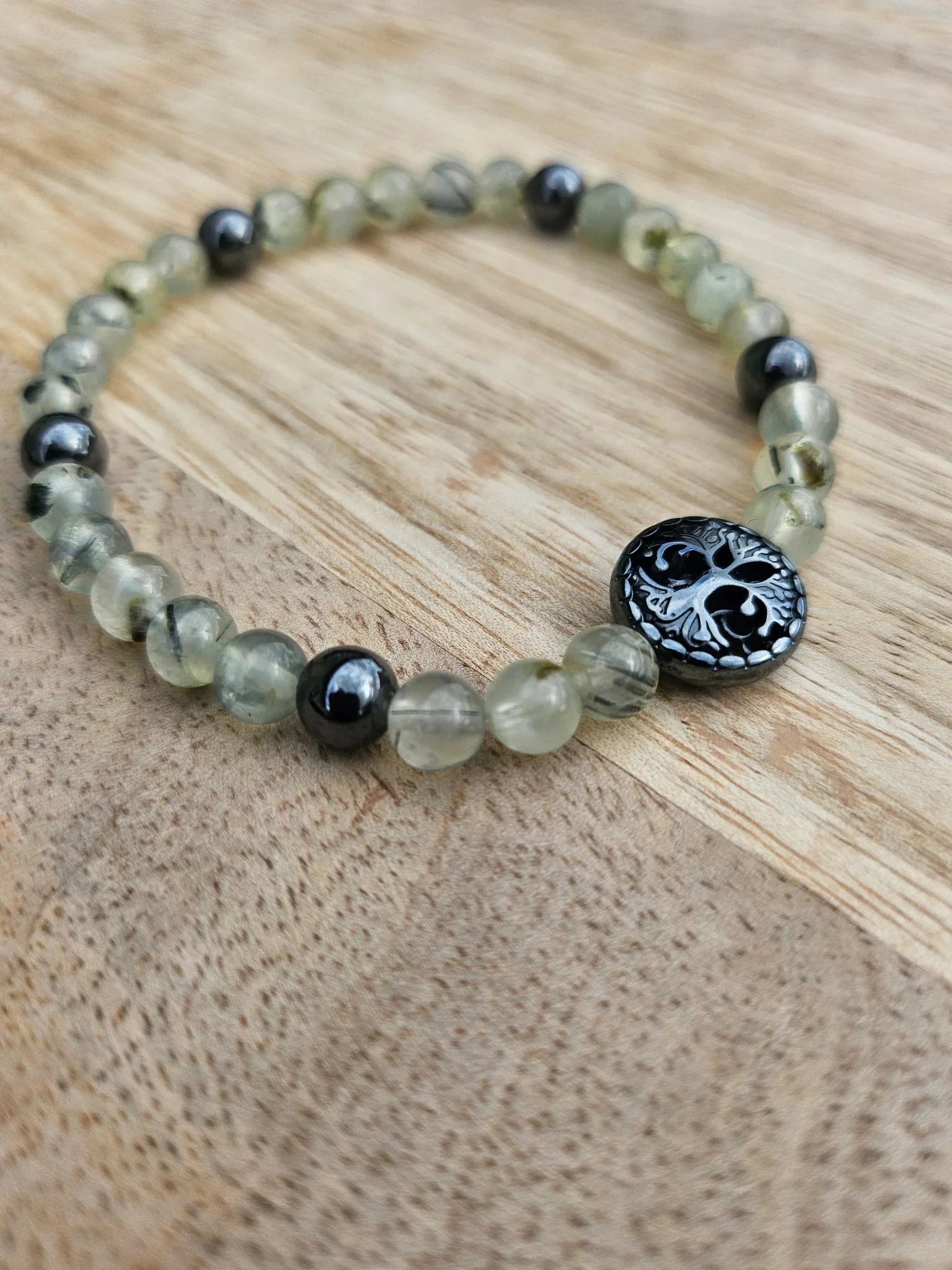 Bracelet “Gaïa” – Préhnite 6 mm – Sur mesure - Kumari Legacy