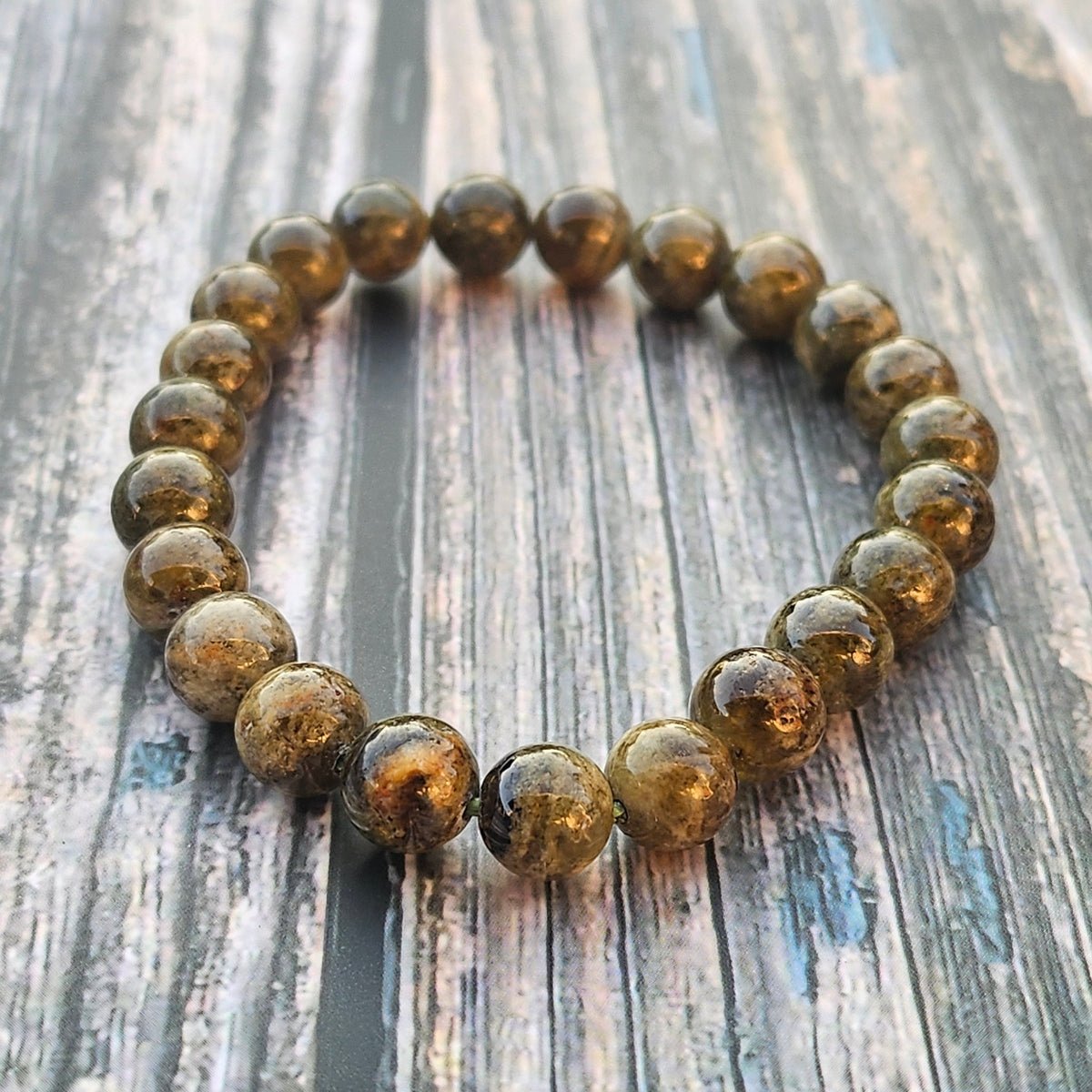 Bracelet Grenat vert – 8mm - Kumari Legacy