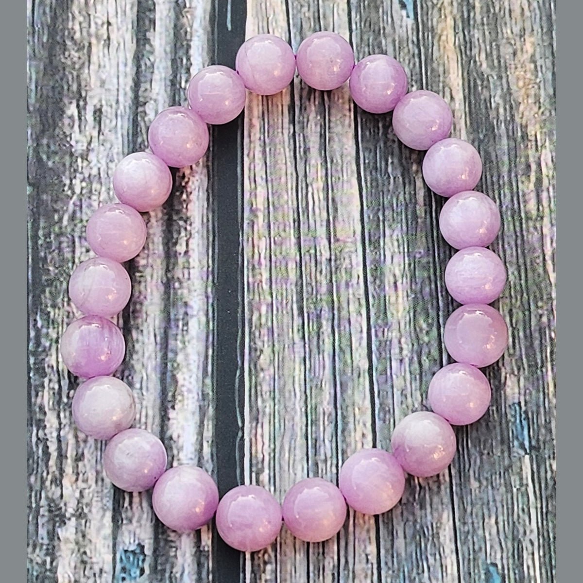 Bracelet Kunzite – 8mm - Kumari Legacy