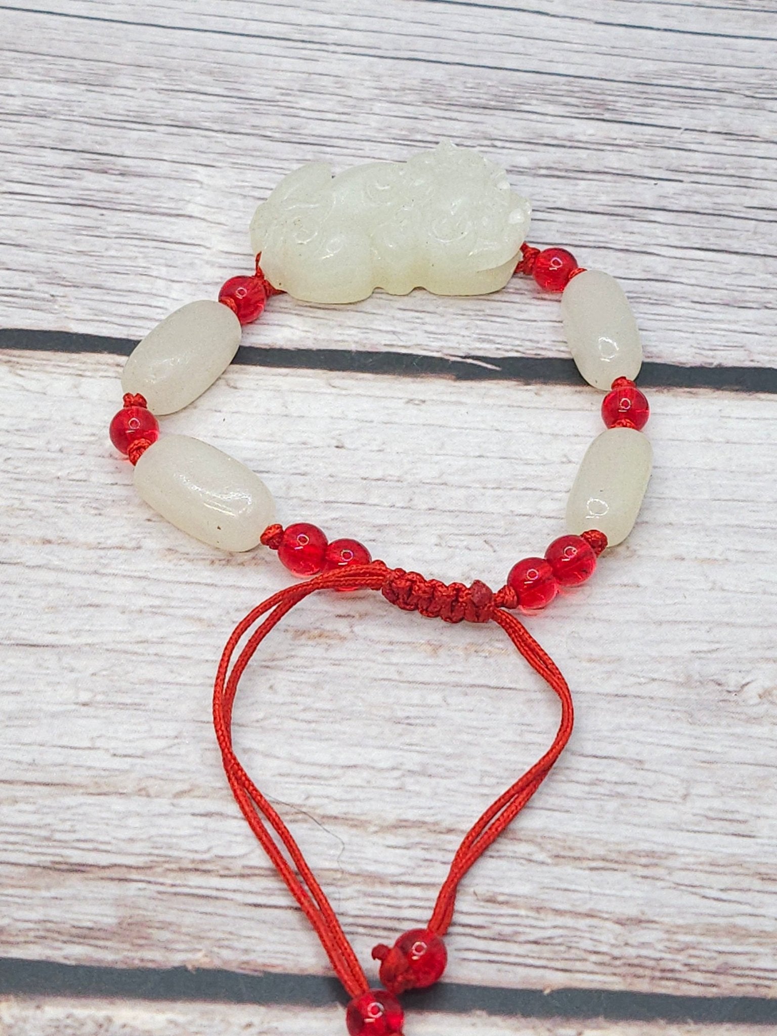 Bracelet Pi Xiu Jade Vert Macramé - Kumari Legacy