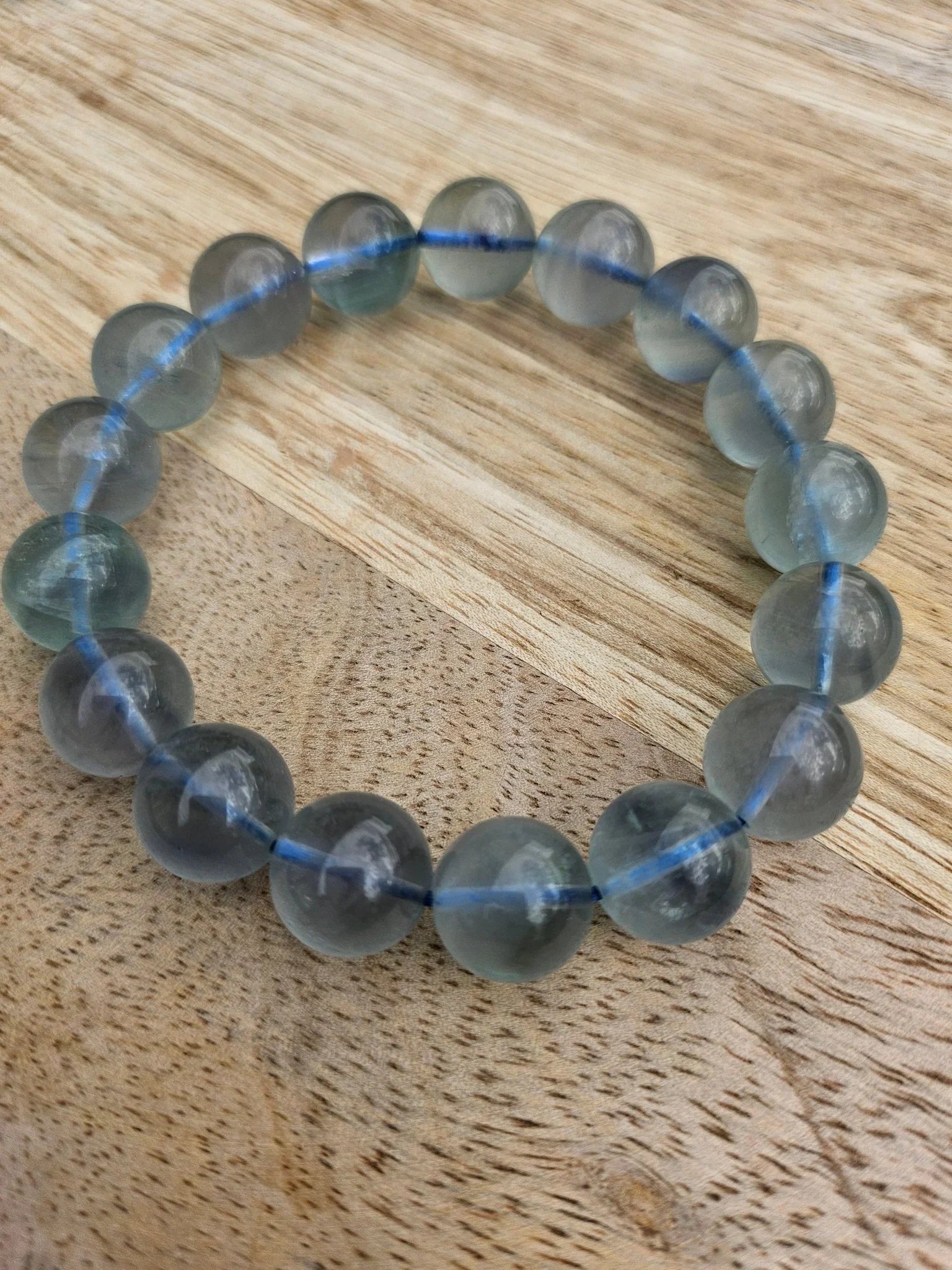 Bracelet “Poseidon” – Fluorite Bleue 12 mm – Sur mesure - Kumari Legacy