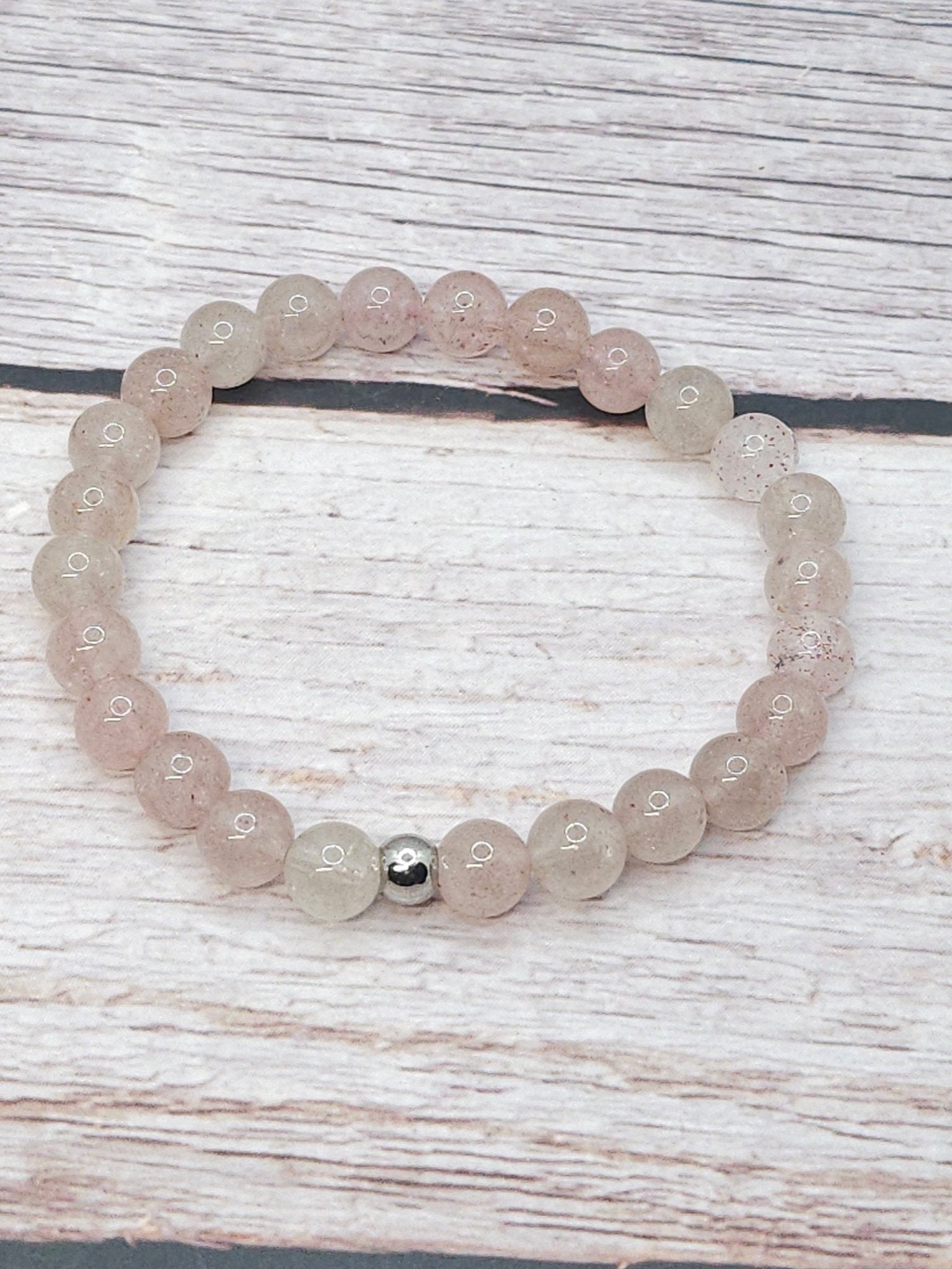 Bracelet Quartz Fraise 8mm - Kumari Legacy