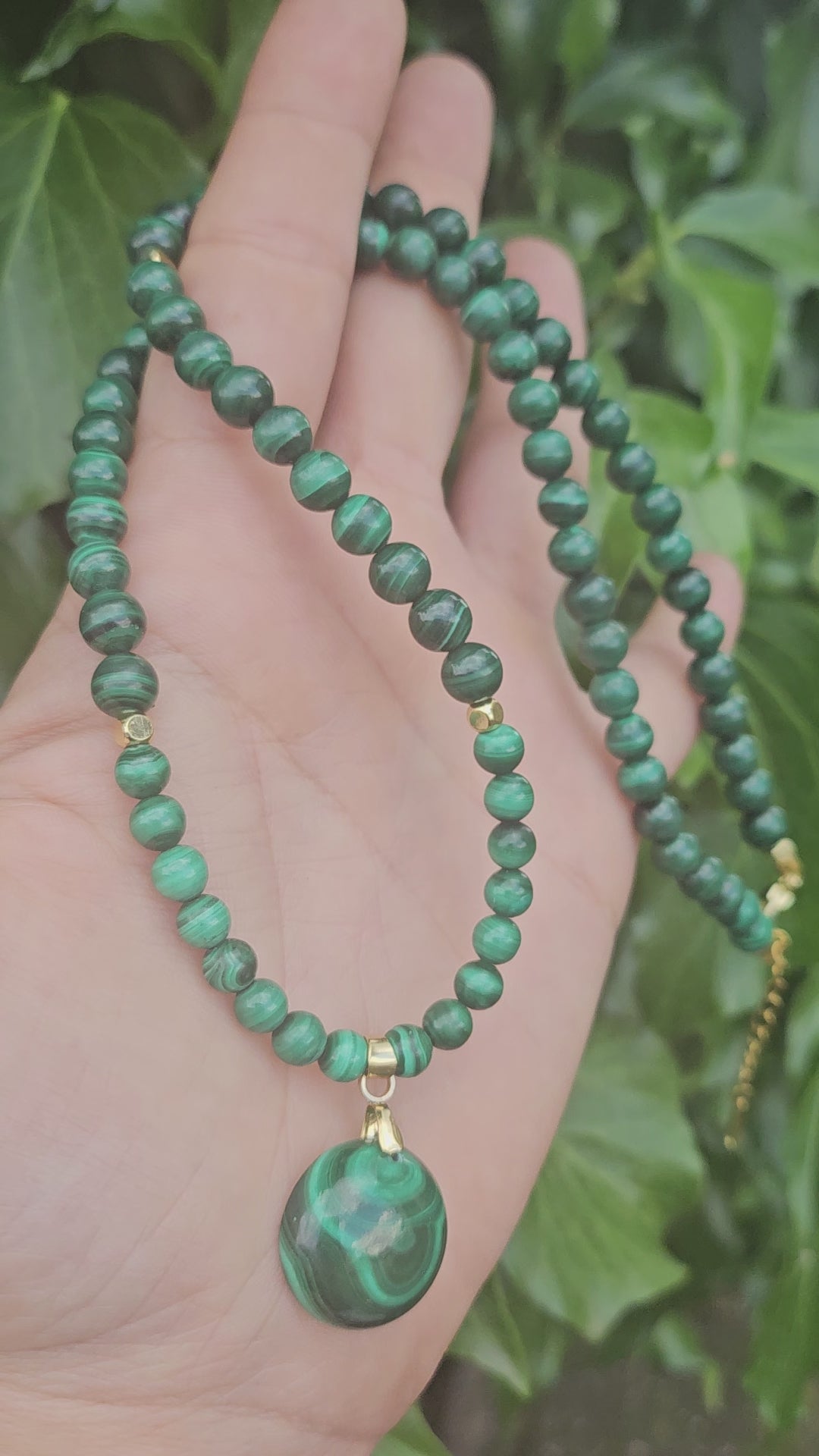 Collier en Malachite naturelle