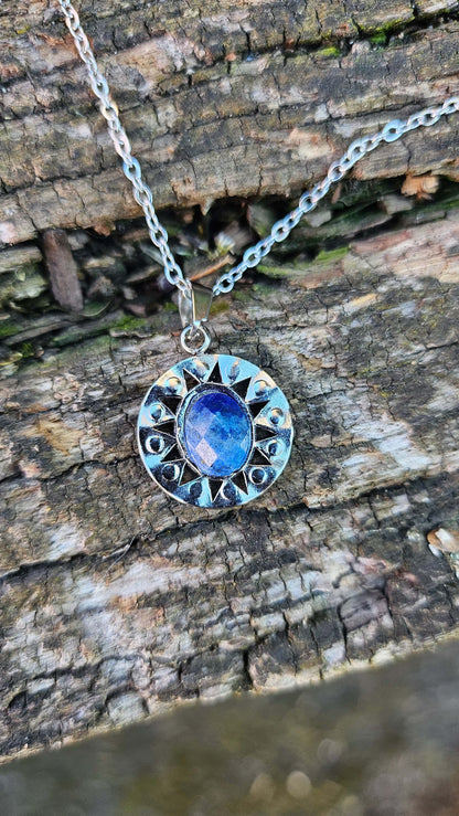 Pendentif "Médaillons de lumière" en Lapis Lazuli - Symbole de Sagesse et d'Élégance