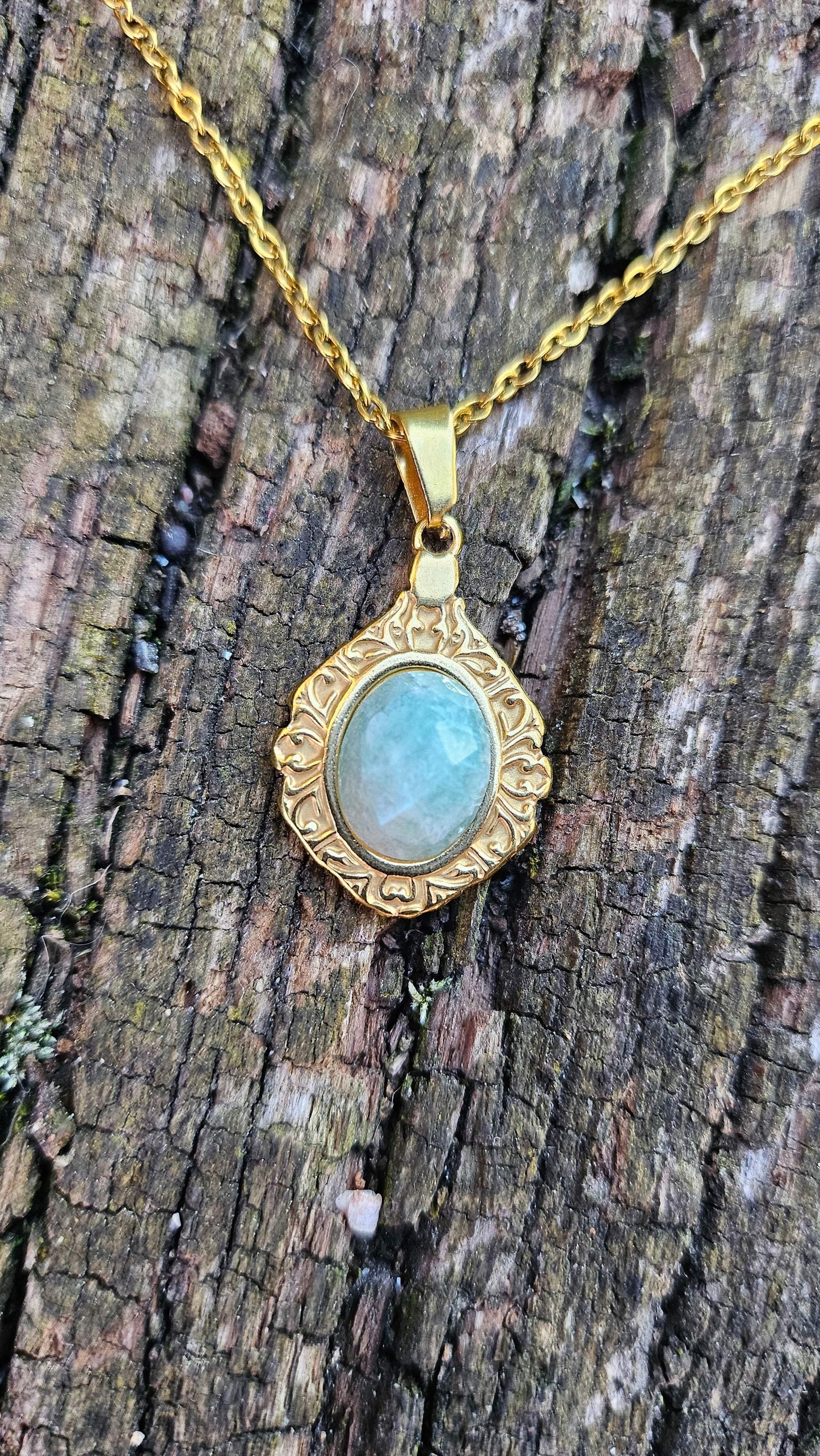 Pendentif "Médaillons de lumière" en Amazonite - Apaisement et Énergie Positive GOLD