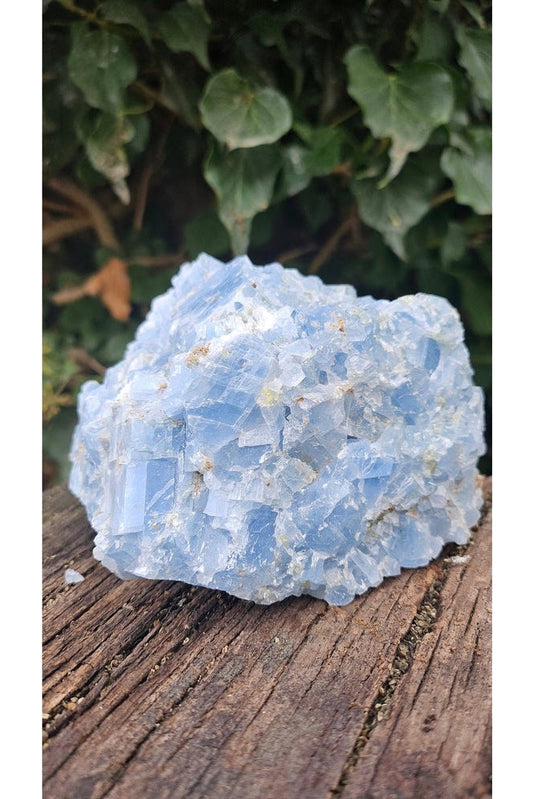 Spécimen en calcite bleu naturelle
