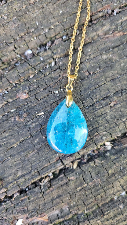 Collier "Goutte d'Énergie" en Apatite