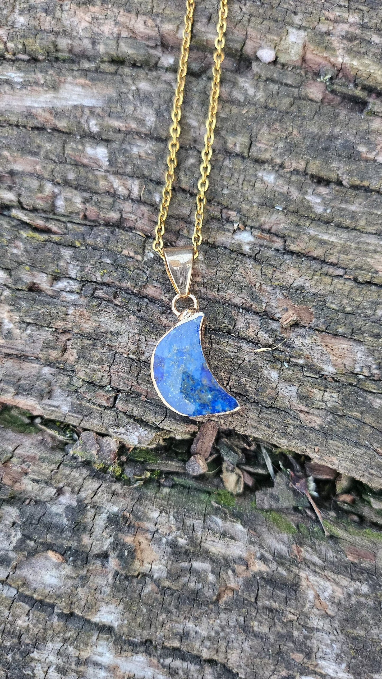 Collier "Lune enchantée" en Lapis Lazuli - Mystère et Sagesse Nocturne GOLD